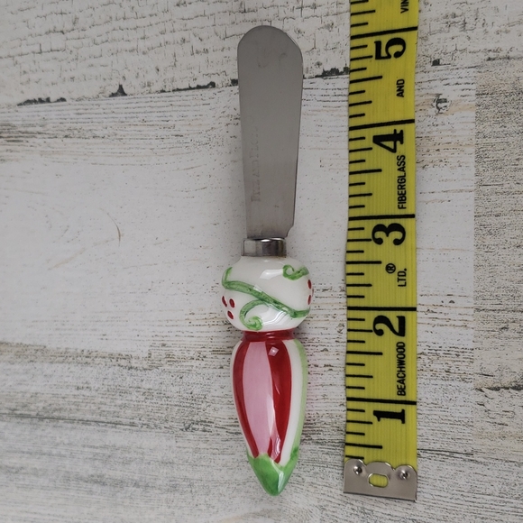 Fitz and Floyd Mingle, Jingle, Be Merry 6" Snack plate and spreader - Picture 5 of 11